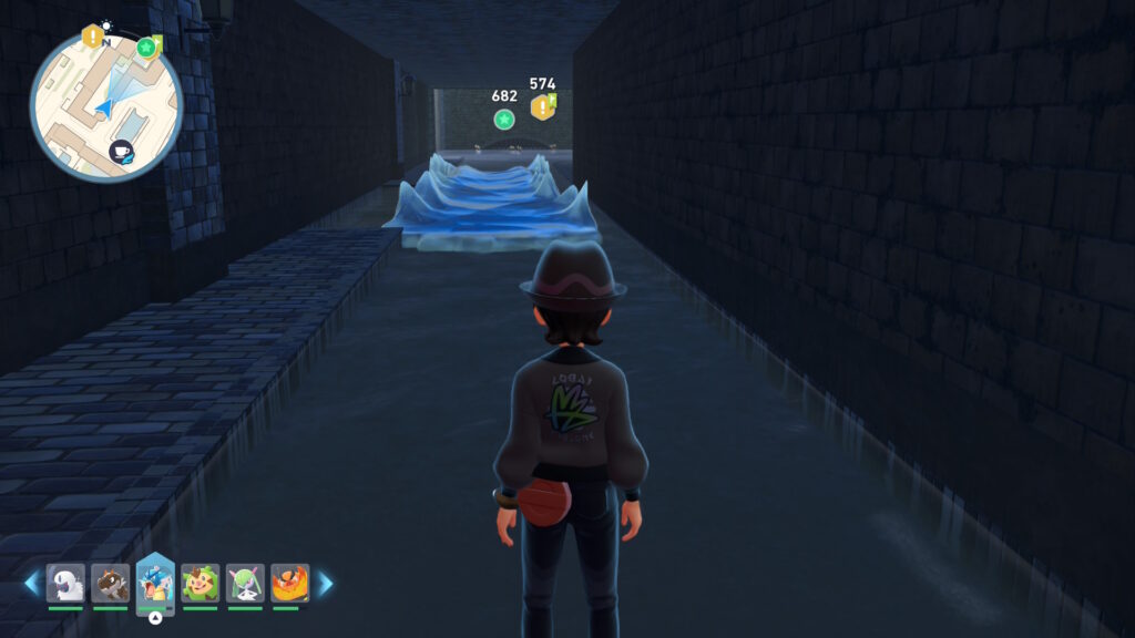 氷を壊して道をつくる